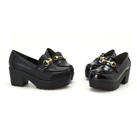 [^:208][|Iȑ݊ƔrʁIrbg[t@[]GKgƃghZAl̏̂߂̌rbg[t@[BŃX^CAbvA{̃{[\[͂̈ꑫłBí̖Eق̃X^CAbv: 7cm̌\[ƃ`L[q[rʂƈ芴𗼗BMӂpo܂BEꂽfUC: gfBViȃ[t@[fUCɁA߂S[hrbgvXBɏiȃANZgYAJWA炫ꂢ߂܂ŕLR[fBl[gɃ}b`܂BIׂQ̑fފEubNGiF̂pegfނAɉ؂₩ƃ[hȕ͋CvXBJ̓̂ȒPłBEubNX[XFƂƂAl̏炵oBǂȃX^Cɂޖ\ȈꑫłBKȗSnOɂ݂邽߃q[̍ɂ芴QBMUMǓCꂪObv͂߉KȕsT|[gBȕɂ߁E̃X^CAbvf[gErʂdE}jbVȃX^CAK[[ȊOACeƂĎgꃍ[t@[́AXJ[gɂpcɂ킹₷AV[YXŊ􂷂DGACeBȂ̃[h[uɌȂꑫƂȂ邱ƊԈႢȂłB