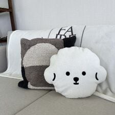 mill and moi(mill and moi)のビション フリーゼ フェイスクッション ミルアンドモイ 韓国 推し活