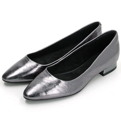 [^:RMF-Q25F12M]TESSAiebTj́AꂽtbgX^CɏiȃJ[ANZgYꑫłBGKgȃ|CebhgDƗ̂郁^bNJ[BC\[ɂ̓A[`T|[gAԂ̕słKL[v܂ByʂŏՌzɗDꂽtruTECHigD[ebNjeNmW[𓋍ڂAӂƂSnBɁATotal Motionig[^[VjeNmW[ɂAT|[gƏ_𗼗AтɂȂ₩ȓT|[g܂B_[NȃX^COɂȂ肪ȏH~R[f̃|Cggɂ߂ȃtbgpvXłB