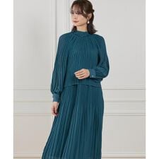 シフォンプリーツワンピース