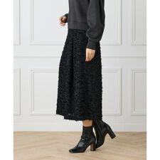 セミフレアスカート