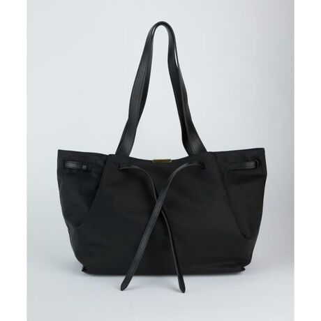 [^ԁF8150206327]򊴂̂iCfނgpAAWX^uxgVXeŌ`݂ɑ邱Ƃłg[gobNA U[̃nhANZgŁByʂȍA|PbgȂǎpIȗvfĂ܂Bm[gp\R[\ŁAgނقǂɔ܂܂BEA4TCY[E|PbgsAMAG STUDIO^GCGCW[X^WItt@bVWG[uh𐬌fUCi[ƁAuhŃnhobOfUC肪Z2019NɐݗAMAG STUDIOBŇoƏMՂɁAiȑfނƑnӂfUCpAË̂ȂǋȂANVbNɍVOl`[ACe𐶂ݏoĂ܂BAMAG STUDIO̍íAꂽZXƉs_ŎdグA𒴂čƖʂ\Ă܂BoIȃfUCƕiւ̏Mn܂܂BGȌۂтABꂽ{ɂ߁AVvȔ̒TʂĎĂ܂BAMAG STUDIO͌̏ɃCXs[V^uhƂāA̔͂邱ƂڎwĂ܂BTvBei摜̏i̓TvłBۂ̏iƂ̓TCYFAfށAfUC̎dl኱ύXɂȂꍇ܂BJ[ɂẮA\Ȍۂ̏iɋ߂J[ŎBeȂĂ܂AƖ̊֌Wɂۂ̐iƂ͐FČꍇ܂B܂p\REX}[gtHȂǂ̊ɂA኱iƉ摜̃J[قȂꍇ܂BƉ摜̃J[قɂĂ͕ԕiRƂȂ܂̂ŁA\߂BTCY\L͂܂ŖڈƂȂ܂B