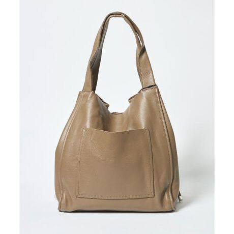 [^ԁF8150206604]b`ŏ_炩ȃU[̎ŃX^CONXAbvg[gobOBA4TCYm[gPCyXAfC[Ɋ􂷂eʃobOłB̂郋bNXȂŷ|CgłBTChɂR͎O\BЖʂ̂ݕ\Ƀ|PbgtACi[ɂʂ̃tbg|[`tłBt̕R͌Œ肳Ă炸Aіڂ邭ȂƊOĂ܂ꍇ܂BCĂg悤肢v܂BAXgbv[XG[h܂͒f؂̎dl̂߁A@ۂוɂꍇ܂B̏ゲBC^A̐@ōꂽC|[gił̂ŁA{iɂ݂kȎdオł͂܂Bv̕≷݂̎c鏤iłAƍHȂǂŏ肷ꍇ܂B̂BsMILLELA FIRENZE^~b tBcFtngXJ[iB̍iȑfނƎƂɂAC^AEtBcF ̃obOuhB ghƋ@\AVvVѐSfUCłׂĂ̏̃CtX^CɊYACeĂ܂BTvBei摜̏i̓TvłBۂ̏iƂ̓TCYFAfށAfUC̎dl኱ύXɂȂꍇ܂BJ[ɂẮA\Ȍۂ̏iɋ߂J[ŎBeȂĂ܂AƖ̊֌Wɂۂ̐iƂ͐FČꍇ܂B܂p\REX}[gtHȂǂ̊ɂA኱iƉ摜̃J[قȂꍇ܂BƉ摜̃J[قɂĂ͕ԕiRƂȂ܂̂ŁA\߂BTCY\L͂܂ŖڈƂȂ܂B