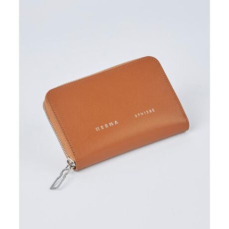 [^ԁF8150291301]U[̃RpNgȃP[XBۂ݂ттVGbg_炩ۂłBJ[h⏬Kp̎[ɓK݂ȂAɓރ~j}ȃfUCB傫JWbvpIȎdlłBsHERMA^w}tw}EAgG͐ElZƌ|pI\ƂɁA𒴉zNVbNIȊoōĉ߂uhłBMVzƂłȉƂłIannis Xenakis1961NsAmƑtHermaɃCXs[V󂯁AƑnaNw߂Ă܂B`ƃCmx[Vo_ŁA͎Ԃ𒴂io܂B̃fUC͔NoĂςȂۂA@ׂȃfBe[ƐElZ[ݍł܂BꂽfUCƗDꂽZp͂ɂAw}EAgG͐𒴂ĈD낳Iɍĉ߂܂BRNVׂ̂ẴACéA\A|pAElZ𔽉fĂ܂BTvBei摜̏i̓TvłBۂ̏iƂ̓TCYFAfށAfUC̎dl኱ύXɂȂꍇ܂BJ[ɂẮA\Ȍۂ̏iɋ߂J[ŎBeȂĂ܂AƖ̊֌Wɂۂ̐iƂ͐FČꍇ܂B܂p\REX}[gtHȂǂ̊ɂA኱iƉ摜̃J[قȂꍇ܂BƉ摜̃J[قɂĂ͕ԕiRƂȂ܂̂ŁA\߂BTCY\L͂܂ŖڈƂȂ܂B