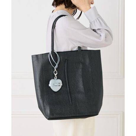 [^ԁF8150206336]Ȃ₩ȃU[̎ۗAVvŐꂽfUC̃g[gobOBԌ͕RŌׂdlɂȂĂA|₷Xnh̒g₷̌ߎɁBɂ͏[ɕ֗ȃt@Xi[|PbgĂ܂Bt̕R͌Œ肳Ă炸Aіڂ邭ȂƊOĂ܂ꍇ܂BCĂg悤肢v܂BAXgbv[XG[h܂͒f؂̎dl̂߁A@ۂוɂꍇ܂B̏ゲBC^A̐@ōꂽC|[gił̂ŁA{iɂ݂kȎdオł͂܂Bv̕≷݂̎c鏤iłAƍHȂǂŏ肷ꍇ܂B̂Bybg{g@ZA4TCY@Z13C`PC@ZEWbv|Pbg[J[\BS0001x[WFBEIGE SCURO 1-D05ubNFNEROsMARLON FIRENZE^}[tBcFt}[tBcFƂ̓U[ObY̎YnƂĐEIɒmC^AEtBcF_Ƃ郌U[obOuhB̃P[VA`IȃC^Åvi̐@ĉ߂A[J̃}eApčȀɌU[obOāB㎿ȃU[gpAfC[ɎgACe[YiuȃvCXőĂ܂BTvBei摜̏i̓TvłBۂ̏iƂ̓TCYFAfށAfUC̎dl኱ύXɂȂꍇ܂BJ[ɂẮA\Ȍۂ̏iɋ߂J[ŎBeȂĂ܂AƖ̊֌Wɂۂ̐iƂ͐FČꍇ܂B܂p\REX}[gtHȂǂ̊ɂA኱iƉ摜̃J[قȂꍇ܂BƉ摜̃J[قɂĂ͕ԕiRƂȂ܂̂ŁA\߂BTCY\L͂܂ŖڈƂȂ܂B