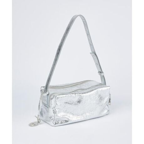 [^ԁF8150206347]gh̉VGbg̃V_[obOBTCh܂ŊJQ̃t@Xi[JBɎd؂肪A[ł܂Bybg{g@A4TCY@~13C`PC@~[J[\3737Vo[FB01 SILVERsMARCO MASIt2010NAC^AA~mŗグꂽuhBÂ烁]uhȂǑ̃OWA[uh̐Y|Ăt@Ng[uhŁAŇoIꂽ㎿ȑfނglXȃobOWJĂ܂Bfނْ̍fADȂǃIy[V̑SĂЍHōsAElɂׁANHeBێAXɎɉghfUC͑̃X^CɃANZgƂĎĂ܂BTvBei摜̏i̓TvłBۂ̏iƂ̓TCYFAfށAfUC̎dl኱ύXɂȂꍇ܂BJ[ɂẮA\Ȍۂ̏iɋ߂J[ŎBeȂĂ܂AƖ̊֌Wɂۂ̐iƂ͐FČꍇ܂B܂p\REX}[gtHȂǂ̊ɂA኱iƉ摜̃J[قȂꍇ܂BƉ摜̃J[قɂĂ͕ԕiRƂȂ܂̂ŁA\߂BTCY\L͂܂ŖڈƂȂ܂B