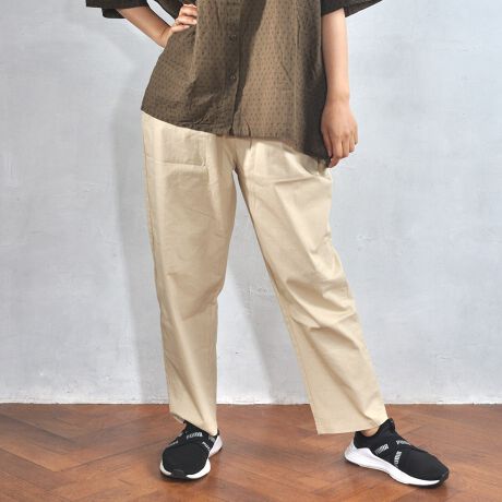 [^:1342297]tẴJWAX^Cɂ҂ȃe[p[hpcoBI[ZeBbNȕ͋CiȃVGbgŁAKxȂƊl̔o܂Bqbv|PbgtAEGXg̓SdlŃXgXt[ȐSnBC[W[pcoŋCyɐ̂ɁAƌ{łBi`n̒Ȃɓ݂₷A[XJ[nSAlJWAɂ߂̃e[p[hpcłB̔iȊO̓fƂȂ܂BfF161cm pTCYFF J[FNATURALABEIGEAKHAKIABLACKTCYFF (fB[X/t[TCY)@F96cm/҉62cm/EGXg68cm`ő102cmfށF97% |E^3%MADE IN CHINAyColorkzi`JWAX^Cx[XɁA[ɂƂȂ~bNXX^CĂĂuhB炵X^CȒPɊĂALxȃCibvłB