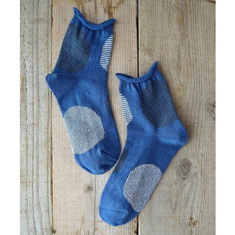 [^:25a-2073-1]Ό(T{)̖Ȃ@ׂu[N[ׂ̍̕ό`hbgŕ\܂B"{[_[""XgCv"BIGhbg̃p^[_ȕό`hbgzVѐSς̃\bNXBɁuEΏ́vɂȂ悤ɕz܂BPOPȃJ[_[Ng[܂ŁB2FghbgIS~ȂS9FZ߂̏ŁAoXǂĒ܂B܂ł킢BT_Xj[J[ȂǂƂǂȃR[fBl[gɍ킹₷BJWAȑɁB悢tBbgŉKł邭ƂĂ̂ŃS̒ߕtCɂȂɂIXX!uԂRbgl{~[̑fފƂƂĂSnǂB􂢂Ă邩烊l̃VۗBƗĂȂCǂBfKɐSnǂ߂܂Bfނ́AĂ͗(z)~͉(ۉ)RۖhLʂňNKɂg܂BN[[Ȃǂ̗₦΍⃋[\bNXƂĂMtgɂ߂̓{B̔iȊO̓fƂȂ܂BJ[FBlack E Ink navy E Ginger E Oregano E Cafe au lait E Soho E Iron blue E Tampopo E LavenderfށF58% |GXe16% l9% ~[()9% iC7% |E^1%(gbv)F11.0cmTCYF23.0-25.0cmFMADE IN JAPANyPut on sockszYɂuPut on socksivbgI\bNXjv́Aő̌CYnEޗǌ̘V܍HŐYĂ܂B100Nȏ̗jւޗǂ̌CẤAiւ̂؂Ɏ󂯌pł܂BIfނpA̍HElЂƂJɎdグ邱ƂŐ܂C╞Ǵ݂A㎿ŐSn悭A܂łƊY悤ȉĂ܂B