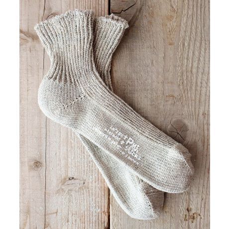 [^:25a-2035-1]Ă̍lŃLLƋP"Sea glass(V[OX)"C[W܂Bla 94ICɍʂJ[oG[VAl炱̐ꂽ݂̗ǂJ[Bx[VbNȃjAXJ[fGłT_Xj[J[ȂǂƂǂAȃR[fBl[gɍ킹₷BJWAX^CɂƂĂf܂I􂢂Ă邩烊l̃VۗBƂnSnǂBƗĂȂCǂBfKfނ͖͉Ă͗~͉BRۖhLʂňNKɂg܂B₦΍ƂĂ߁Mtgɂ߂̓{BJ[FSumikuro E Steel grey E Ice grey E Sand beige E Sugar blonde E Dark ocher E Walnut E Burgundy E Forest green E Denim E Lavender E MomofށFl94% |GXe5% |E^1%(gbv)F11.0cmTCYF23.0-25.0cmFMADE IN JAPANyPut on sockszYɂuPut on socksivbgI\bNXjv́Aő̌CYnEޗǌ̘V܍HŐYĂ܂B100Nȏ̗jւޗǂ̌CẤAiւ̂؂Ɏ󂯌pł܂BIfނpA̍HElЂƂJɎdグ邱ƂŐ܂C╞Ǵ݂A㎿ŐSn悭A܂łƊY悤ȉĂ܂B