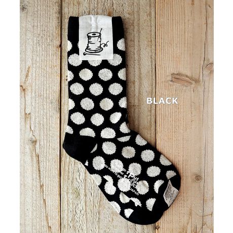 [^:23B-2094-1]pinball(s{[)e悤ȁA_hbgʉ̂ȃu[N[hbg̒Ƀ̃hbgANZgXj[J[ȂǂƂǂ ȃR[fBl[gɍ킹₷B_炩Sn̗ǂȃR[}Ȃ̂ŃI[V[YKɐSnǂ߂܂Bߕt̏ȂȂ̂ŐՂtɂłBMtgɂ߂̓{BJ[F MELANGE CHARCOAL E OLIVE E SUMIKURO E BLACK E SMOKEY BEIGE E HEATHER GREYfށF71% |GXe15% iC13% |E^1%(gbv)F21cmTCYF23.0-25.0cmFMADE IN JAPANyPut on sockszYɂuPut on socksivbgI\bNXjv́Aő̌CYnEޗǌ̘V܍HŐYĂ܂B100Nȏ̗jւޗǂ̌CẤAiւ̂؂Ɏ󂯌pł܂BIfނpA̍HElЂƂJɎdグ邱ƂŐ܂C╞Ǵ݂A㎿ŐSn悭A܂łƊY悤ȉĂ܂B