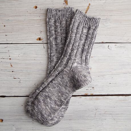 [^:22B-1-564-115]Rustic(XeBbN)"fp"̈ӖB3Fg̃Rbg̃rbOXu\bNXBɂ͂Ȃ▭ȐFŖ킢[Rbg\bNXł悢݂ŁANVƂĂoXǂĒ܂BTChɓ҂݂đ@ׂȈہB̗ǂYRbg96BCǂSnłBMtgɂ߂̓{BJ[FBLACK~BIRCH E CHARCOAL~GREY E GREY~CHARCOAL E NAVY~PINK E SAX BLUE~LIGHT BLUEfށF96% |GXe3% |E^1%(gbv)F19cmTCYF23.0-25.0cmFMADE IN JAPANyPut on sockszYɂuPut on socksivbgI\bNXjv́Aő̌CYnEޗǌ̘V܍HŐYĂ܂B100Nȏ̗jւޗǂ̌CẤAiւ̂؂Ɏ󂯌pł܂BIfނpA̍HElЂƂJɎdグ邱ƂŐ܂C╞Ǵ݂A㎿ŐSn悭A܂łƊY悤ȉĂ܂B