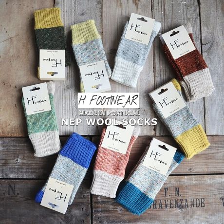 [^:NEP]lbv̐FƐؑւ킢oCJ[̃E[\bNXBVNȂ̂łɏ_炩łB̂Ȃ̊ۓ҂݂ł҂܂ꂽ\bNX͓Ɠ̎łƂĂ_炩ȗSnłB~bNXȐFꂢŁAÂȂ肪ȊG߂̃R[fɍ킹JtŉCłBꂢȐFDȕւ̑蕨ɂBSnǂtBbgAZߏȂ̂Ń^CcȂǂɏd˗Ă H FOOTWEARȂł͂̓ŏ_炩ȎA_炩E[Ȃ̂Ń`N`Nȕɂ߁BDg߂Ă܂BJ[FCITRUS/OFF E MUSTARD/KAKI E OFF/MINT E ROYAL/OFF E OFF/LT.GREY E OFF/AMBER E BEIGE/SALMON E COBALT/OFF E SUNFLOWER/OFF E OFF/LAVENDERfށFE[44% iC21% |GXe17% VN8% AN8% [1% |E^1%(gbv)F18.0cmTCYF22.0-25.0cmFMADE IN PORTUGALyH FOOTWEARz1988NɃ|gk̃QIXƂAȐȑőnƂ܂BnƎ҂ŌВłSKxX͒NjbgHœĂo𐶂āAlXȎނ̐Ffނ̈Ⴄ𕡎Gɕ҂ݍŁA[bp炵}Ee\bNXɎdグĂ܂BቿiiARXgptH[}XɗDꂽi葱A̋Zp̍tX̃fJgЂCMX̃Xg[Ђ̕ʒEOEMɈ󂯂Ă܂B̂Ȃ̊ۓ҂݂ł҂܂ꂽ\bNX͓Ɠ̎łƂĂ_炩ȗSnłBwGC`tbgEFAx́AEŕ]Ă\bNXuhłBwH FOOTWEARxKi舵Ă܂B