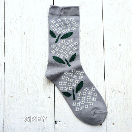 [^:11-25275]iȕ͋C̏ԕ̃\bNXłBx[X͏_炩ȖȎŒǂ݂ɕ҂ݗĂ܂B̈ꕔɃu[NgpBӂƂD|CgɁBzF킹₷1łBJ[FSAND BEIGE E GREY E BLACKfށF78% |GXe16% |E^4% iC2%(gbv)F20.0cmTCYF23.0-25.0cmFMADE IN JAPANyFrench BullzIɕς킯ł͂ȂǁAX̕炵ɂƊYqt`ur̃ACeBX^CI΂Ȃx[VbNCA̋C\V[YƂ̐VAgt`u炵h؂ɂAElƈꏏɊy݂Ȃ̂ÂɌĂ܂B