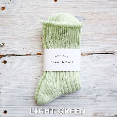 [^:01-0151]lłƕ҂ݗĂAN₩ȃJ[oG[V͂̃Vvȃ\bNXłBZȂǂV[gŁAƂ܂Ƃ܂܂B`WFFɁAR[f̃|CgɂȂ1łBJ[FLIGHT GREEN E GREEN E MUSTARD E LEMON E LIGHT BEIGE E SAX BLUE E BLUE E BLACK E MOCHA GREY E PINK E RED E LAVENDERfށFl94% |GXe4% |E^2%(gbv)F16.0cmTCYF23.0-25.0cmFMADE IN JAPANyFrench BullzIɕς킯ł͂ȂǁAX̕炵ɂƊYqt`ur̃ACeBX^CI΂Ȃx[VbNCA̋C\V[YƂ̐VAgt`u炵h؂ɂAElƈꏏɊy݂Ȃ̂ÂɌĂ܂B