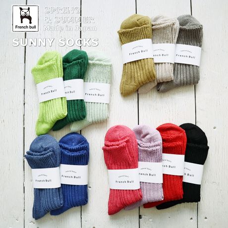 [^:01-0151]lłƕ҂ݗĂAN₩ȃJ[oG[V͂̃Vvȃ\bNXłBZȂǂV[gŁAƂ܂Ƃ܂܂B`WFFɁAR[f̃|CgɂȂ1łBJ[FLIGHT GREEN E GREEN E MUSTARD E LEMON E LIGHT BEIGE E SAX BLUE E BLUE E BLACK E MOCHA GREY E PINK E RED E LAVENDERfށFl94% |GXe4% |E^2%(gbv)F16.0cmTCYF23.0-25.0cmFMADE IN JAPANyFrench BullzIɕς킯ł͂ȂǁAX̕炵ɂƊYqt`ur̃ACeBX^CI΂Ȃx[VbNCA̋C\V[YƂ̐VAgt`u炵h؂ɂAElƈꏏɊy݂Ȃ̂ÂɌĂ܂B