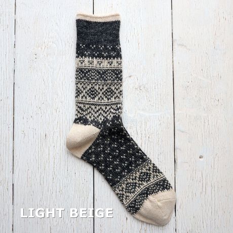 [^:21-05202]VFbghE[lŕ҂ݏグfpŉ݂̂zF̃\bNXBl͑@ۂ̒󓴂ɂȂĂAgC߂邱Ƃł邽ߕۉ͂AG߂ɂ߂̑fނłBJWAȃR[fBl[gɍ킹₷1BJ[FDARK MINT E LIGHT BEIGE E ORANGEfށFE[37% 23% AN23% l9% |GXe6% |E^2%(gbv)F21.0cmTCYF25.0-27.0cmFMADE IN JAPANyJake by French Bullz t`uAY̌CuhqWFCNrłBt`uƓVRfނgAŐYBƂVѐSƁADSn厖ɂĂ܂Bs[gȂACt΂܂Ă悤ȃ\bNXBĊAĊ\bNXBȑ݂ɂȂ΁AƂĂłB