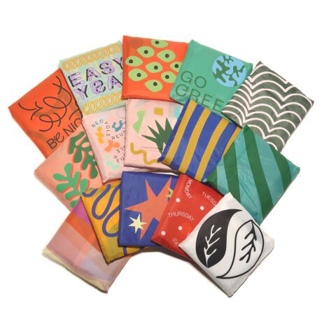 [^:FOLDABLE BAG]ITALYuhWOOD'D̃Vbp[X^C̃tH[fBOobOBCϓ΍ł͐E̍Ő[sEUɂāA}CobOEGRobO̗ނ͂͂␶KiłBEbh̃fUC`[͎ĝẴvX`bNobOɑ΂鎝\ȉƂāuFOLDABLE BAGvĂ܂Beʂ͖16LŌ\R܂VL[^b`̃|GXefނ͂Ƃ₻Ƃł͔j܂B܂肽13x13cm̏ȃ|[`ɓ̂łł^тȒPBՂVvȃW܌^Ay[g[̗DfUCCpNĝ长͗lȂǉX^C̖LxȃoG[VpӂĂ܂̂ŃRNV̂yȂႢ܂BPȂ郊[UuobOƂłȂfC[[XŎgĂACełB(1/[|[`t)fށF|GXe100%TCYFH59xW39xD13cm e:16L (|[`֎[F13x13cm)FMADE IN CHINAyWOODfDz ƋCyɐĂ݂悤 ȖړIfăAhAƃXet@mZɂ2012NɃC^Ã~mɐݗꂽuhBWOOD'DƂuhl[͒Pɖ؍ނӖł͂܂Bނ̃[c60Nɑk܂Bc1960Nɂ܂悤̐Yn߁A݂ؐƒpi𐶎YĂ܂B̉eɂĖ؍ނɏœ_𓖂ĂeNmW[ANZT[̐n܂Ał͗lXȃCtX^CG݂ĂĂ܂BAǂދȃfUCł͂Ȃ邢FgENCW[ňۓIȃOtBbNp^[ȂǃNGCeBudA͐VIŌIȃAv[`gpč쐬鎎݂ł܂B܂ނ͊ɋCɂĂ܂BnɗDv_NgǋAn؂ɂȂfUC̗͂ɂĎЉvɓw߂Ă܂B