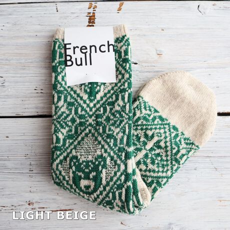 [^:11-23276]炷XC[W\bNXłB_炩E[x[XɌɕ҂ݗĂ܂BWK[h҂݂̓ʉŕ\R[fBl[g̃|CgɂȂ1łB蕨ɂ߁BN}AXȂǂ̕炵BhkE[gpBJ[FOFF WHITE E LIGHT BEIGE E LIGHT GREYfށFE[59% 31% iC9% |E^1%(gbv)F25.0cmTCYF23.0-25.0cmFMADE IN JAPANyFrench BullzIɕς킯ł͂ȂǁAX̕炵ɂƊYqt`ur̃ACeBX^CI΂Ȃx[VbNCA̋C\V[YƂ̐VAgt`u炵h؂ɂAElƈꏏɊy݂Ȃ̂ÂɌĂ܂B