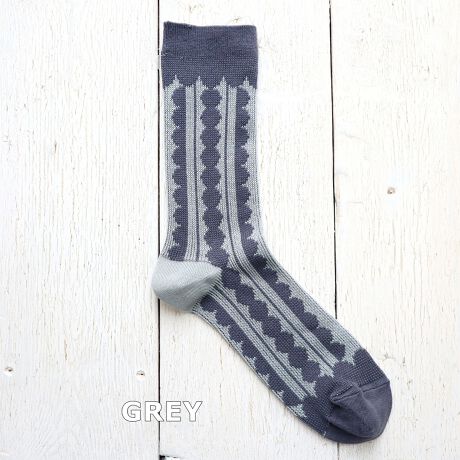 [^:11-25258]r[Yƃ[XC[W̃WK[h҂݂̃\bNXłBx[X̓KXĂɂщH}VPbg̖ȎŒǂ݂ɕ҂ݗĂ܂BzF킹₷AR[fBl[g̃|CgɂȂ1łBJ[FOFF WHITE E BLUE GREY E BLACKfށF72% |GXe15% iC12% |E^1%(gbv)F21.0cmTCYF23.0-25.0cmFMADE IN JAPANyFrench BullzIɕς킯ł͂ȂǁAX̕炵ɂƊYqt`ur̃ACeBX^CI΂Ȃx[VbNCA̋C\V[YƂ̐VAgt`u炵h؂ɂAElƈꏏɊy݂Ȃ̂ÂɌĂ܂B