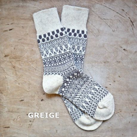 [^:H-084]@ׂȃWK[hCBx[X͕ۉɗDꂽE[Aɂ̓RbggpBWK[hL̓̉wɈȂ悤ڈڒJɕ쐬Snɂ܂BCEl̋Zp̋l܂ԂĂ\bNXłBG߂ɗȂ1łB̃|CgɁBMtgɂ߂̓{BJ[FCAMEL E RED E CHARCOAL E GREIGE E NAVYfށFE[54% 28% iC10% |GXe7% |E^1%(gbv)F20cmTCYFFREE(22.0-24.0cm)FMADE IN JAPANyHomiezuYɂLȌCv HomieƂ͉pő_ƂӖBe݂߂Ďgth[ȕ\łBɌȂǂ_ɂȂė~BȎvŖt܂B11AEl̎ŒJɕ҂܂ꂽCBCY̒j̒Ŕ|ꂽmEnEƋZp̌AHomiěC͐܂Ă܂B