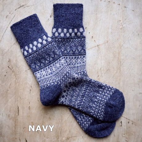 [^:H-084]@ׂȃWK[hCBx[X͕ۉɗDꂽE[Aɂ̓RbggpBWK[hL̓̉wɈȂ悤ڈڒJɕ쐬Snɂ܂BCEl̋Zp̋l܂ԂĂ\bNXłBG߂ɗȂ1łB̃|CgɁBMtgɂ߂̓{BJ[FCAMEL E RED E CHARCOAL E GREIGE E NAVYfށFE[54% 28% iC10% |GXe7% |E^1%(gbv)F20cmTCYFFREE(22.0-24.0cm)FMADE IN JAPANyHomiezuYɂLȌCv HomieƂ͉pő_ƂӖBe݂߂Ďgth[ȕ\łBɌȂǂ_ɂȂė~BȎvŖt܂B11AEl̎ŒJɕ҂܂ꂽCBCY̒j̒Ŕ|ꂽmEnEƋZp̌AHomiěC͐܂Ă܂B