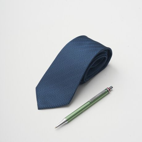 [^:107015213]iڍׁFOrobianco {[yZbg w{DȔނցAS߂đlN^CƃỹMtgZbg؂Ȑlւ̃v[gIт́AKȎԁBdŊ撣ނzƂAʂʂȑ蕨͂łˁBȋCɂƊŶAC^A܂̃uhuOrobiancoiIrARjṽMtgZbgłB̃ZbǵAw{[̃VNlN^CƁAX^CbVȃ{[ygݍ킹́Bw{[́AۂƃGKgoAނ̃X[cX^Cꂽ̂ɂĂ܂BJ[oG[VBG4i^[RCYj: u₩ŊLȔނɂ҂ {[yJ[FO[BL5ilCr[j: mIŐAN[Ȉۂ̔ނɁB {[yJ[Fu[̏íAi̕tĩ{bNXɁAlN^CE{[y߂Ԃł̂͂ɂȂ܂B{bNXɊ|Ă郊{͎QliłB