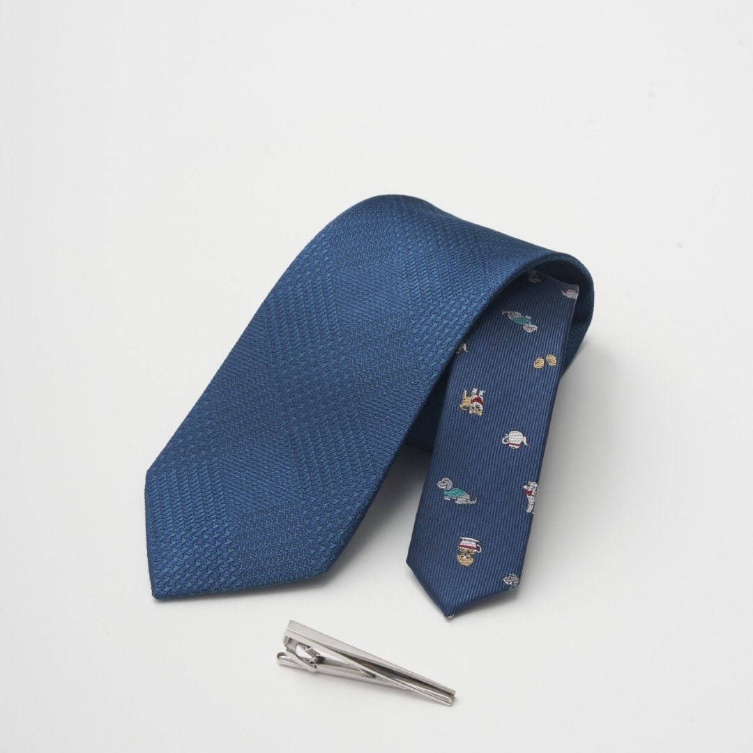 ネクタイ】タケオキクチ｜ タイバーBOXセット ソリッド/ 馬 干支