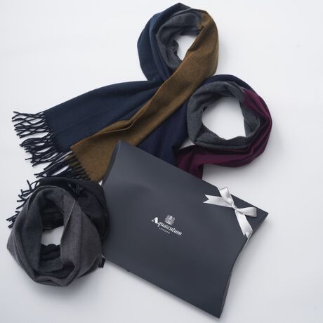 [^:204015201]3J[\bh}t[[炩ȌƖLȕ\Ŗ~̕Ki[@p̓`ZAii3J[\bh}t[łBANAXL[^́ȕvӖ閼ɏۂAE̖hE[𐶂񂾃uhƂĒmĂ܂B̃}t[́A炩Ɖ˔JV~100EF[uɋNтAӂނ悤Ȕ܂ByACé̖z@3̈قȂJ[̈敪zF݌v́AЂƂŌωA܂̈ۂ݂ɑ܂B\bh̃VvƐF̃RgXg▭ɒaAɂăXgCvIȈۂ`FbÑY܂Ŋy߂܂BЂƊłAɂ邾łAȂ܂iグ܂Byfނ̖́z@IꂽJV~gpAEF[uNт{Ƃő@ە\ʂɔׂȖщH𗧂AVL[ȎGƏ_炩ȃ^b`B@ۂЂƂЂƂC݁AyƗDꂽۉ𗼗܂B炩Ȍ͓ɍ킹ĕ\ςAɐG邽тɐSn悭AqȎ񌳂ɂDY܂B摜AF̃pbP[WɂĂ郊{̓C[WłBpbP[W͏i̕tiłB\ȂfUCύXɂȂ\܂B\߂B