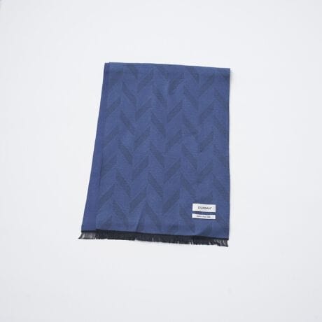 [^:205015202]VNNу}t[w{ o[Vu[Ƃ낯锧Ɛ̕\[@_[õVNNу}t[́AIꂽVN100ɓʂȋNщH{Av킸j肵Ȃ悤ȏ_炩܂Bw{x[Xɂo[VudlŁAɂČ长̃oXςArWlXJWA܂ŕL􂵂܂ByACé̖z@NVbNȃw{ꂽo[VufUĆA͋Cƌy₩𓯎ɕ\܂BЂƊŕT߂ɔ`AіڂΗ̊ۗAɊ|邾łĉ\LɍL܂Bňۂ݂ɕς̂Ã}t[̑傫Ȗ͂łByfނ̖́z@VNȂł͂̌ƂȂ₩ɁANщH邱ƂłӂƂvXB܂ŃJV~𒴂邩̂悤ȂƂ낯^b`ŁAƂDݍ݂܂BVN͕ۉEzEɗDAɂKBÓdCNɂ߁A~̑ɈSYfނłByî戵ӁzȄi͑fނ̂Ȃ߂炩ȕłA\ʂ̖щĤ̂ɕt邱Ƃ܂BAѕ݂݂̂ꂪ邱Ƃ܂B̍ۂ͏_炩uVŐĉBEn\ʂ̋Nт̓Ap̖CŖщHыʂłꍇ܂BыʂoĂ܂AĎ낤ƂAȃnT~ыʎŒJɎ菜ĂB摜ApbP[WɂĂ郊{̓C[WłBpbP[W͏i̕tiłB\ȂfUCύXɂȂ\܂B\߂B