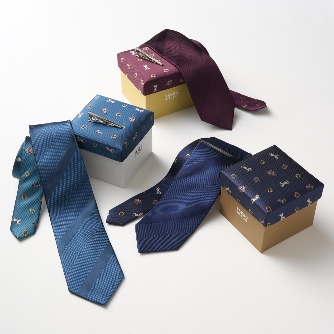 【NEW】タケオキクチ（TAKEO KIKUCHI）/【ネクタイ】タケオキクチ｜ タイバーBOXセット ソリッド/ 馬 干支モチーフ ネクタイ】タケオキクチ｜ タイバーBOXセット ソリッド/ 馬 干支