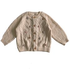 育児工房(Ikuji-Kobo)のオーガニックニットベビーカーディガン(ポップコーン)