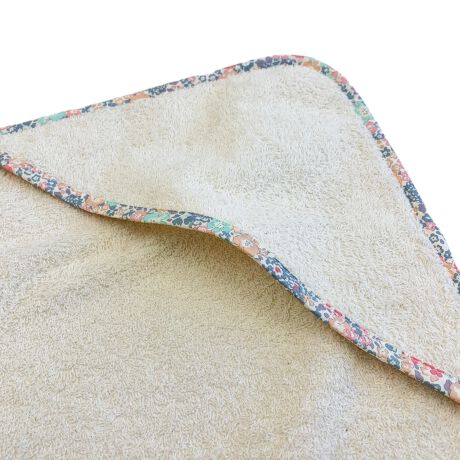 I[KjbN^IfނgAtKłBoɂł邾łȂAQ̔|₨ނւ̉~ȂǗlXȃV[Ŋ􂵂܂Bgpł̂ŃMtgɂ߂łBlC̃oeBvgANZgɎgpĂ܂B