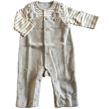 I[KjbNNуpCgpfނ̃Jo[I[łBɔzuꂽ̃`[t킢炵fłB