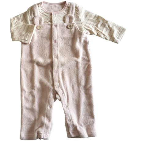 I[KjbNNуpCgpfނ̃Jo[I[łBɔzuꂽ̃`[t킢炵fłB