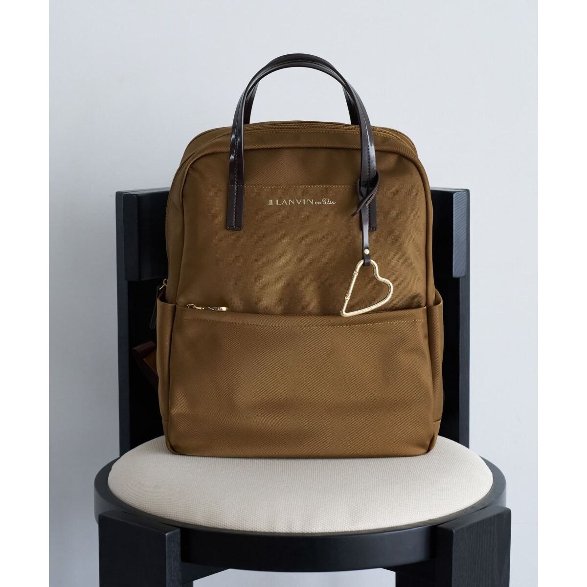 LANVIN en Bleuデイバック リュック マルク ハートカラビナリュック マルク ハートカラビナリュック | ランバン オン ブルー(LANVIN en