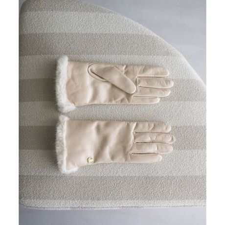 [^ԁF3508081]fUC@ƂtHƁA񕔕̏_炩t@[fނ炵Ă܁BĩU[͏iȌڂƓɒSn̗ǂĂ܂Bƌ`[̓WkõCjVłJL}[NA肰ȂANZgƂȂĂ܂Bt@ubNi̍TEWArAY̌C^A₵FU[gpB@ׂŏ_炩ȗrv͎gقǂɉoĎɓŗ܂B܂CjO()ɂ̓SỸJV~C^Aŕҗ܂BJV~͔ɍׂYтȂߏ_炩قAyAgU[܂̗nƂĂ͔ɑ̗ǂgƂȂĂ܂B