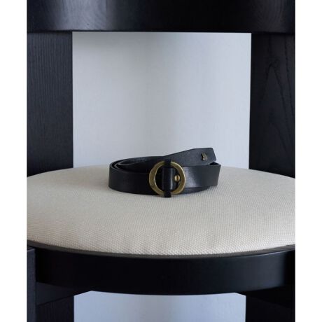 [^ԁF3596051]㎿U[ŁAR[fɐƔfUCvZꂽVvAl̗]TĂ{v̂Ȃ₩ƒ悢n𐶂A~j}ȃOxgBʂƂfUC̒ɁAjAX̂郊Op[c悢YAX^COɂ肰Ȃ[hvX܂BXChdlŃTCY݁BpcX^Cɂ͂As[XVc̃EGXg}[NɂfAg蔲Q̈{BJLS̃^JViȃANZgɁB}eAIєꂽ㎿ȃU[gpAgނقǂɏ_炩A킢[ւƈ{B܂ɖ{vȂł͂̕ƂȂ₩͂łBقǂ悢݂ƃRVȂAXCh₷RȃtBbgBO̓jAX̂郁^ŁAJWAɂꂢ߂ɂ}b`B咣ȂJLS̃JVAוɂ܂łƃZX܂B