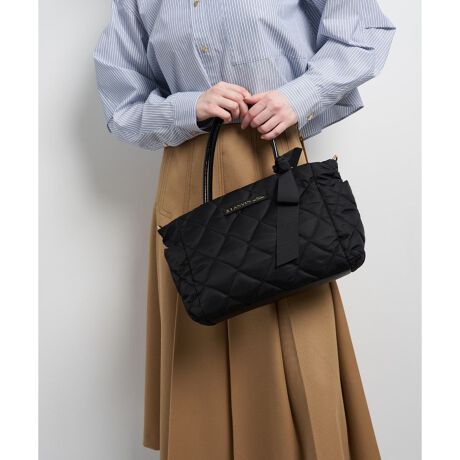 [^ԁF3599013]p̃GXv@\g[gobOfUCIWĩLeBO{iCobOB EF[uό`_C̃LeBO͖{p̃fUCŁAقǂ悢GXv̌\Ă܂B{͋Cɂ킹ĎO\BTCh|PbgƗ|PbgĂĎ[͂QłBV_[͎O\łQwayłp܂BfUCƎp˔RpNgȃg[gobOłBt@ubNy₩ȃiCfނɃIWĩLeBOH{AiƃJWA▭ɗZB̊̂Xeb`_炩ȕ\oÃX^CɐvX܂B