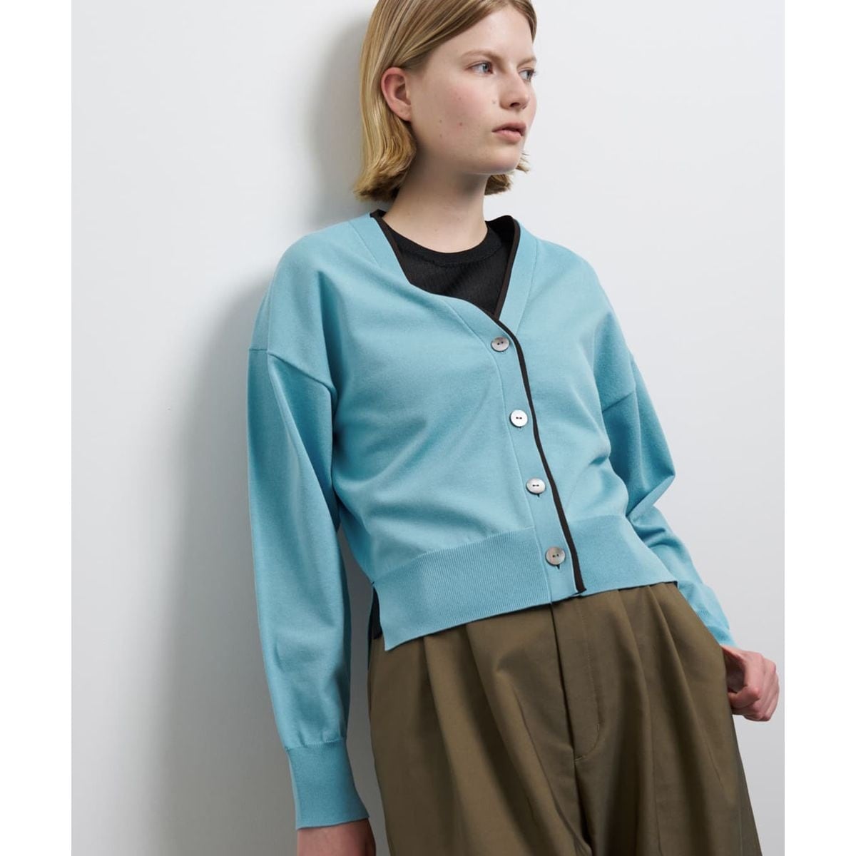 カラーポイントVネックカーディガン | ランバン オン ブルー(LANVIN en