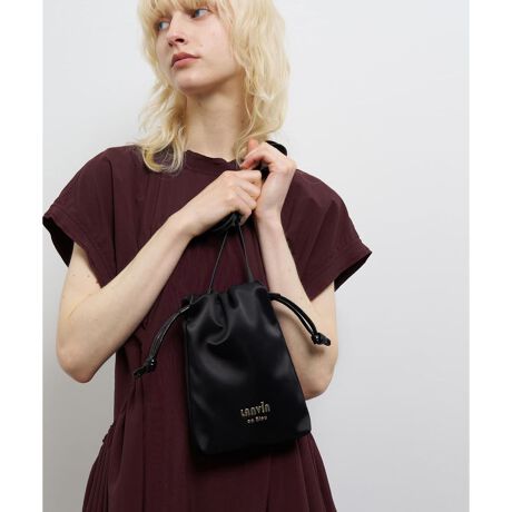 [^ԁF3576005]iȌTefނŎdĂAВ^̃V_[obOBT߂ȂOWA[ȋPAVvȃX^COɐꂽۂYĂ܂BJ[OɁAtg̃S[hSiȃANZgƂȂA㎿߂Ă܂BKvŒ̃ACeX}[gɎ܂A~j}ȃTCYBzAX}zAbvȂǁAƂo◷s̃TuobOƂĂœKłBВdl̊JŁAg̏oX[YB|΂ߊ|łV_[XgbvtŁAy₩Ɏ^ׂ܂BJWA炫ꂢ߂܂ŁAǂȃR[fBl[gɂRɓޖ\ACeBig炨Ă΂V[܂ŁAL􂵂ĂobOłB