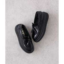 タッセルローファー