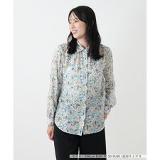 小花柄ブラウス