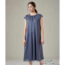 フレアワンピース