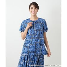 フラワー柄クルーネックブラウス