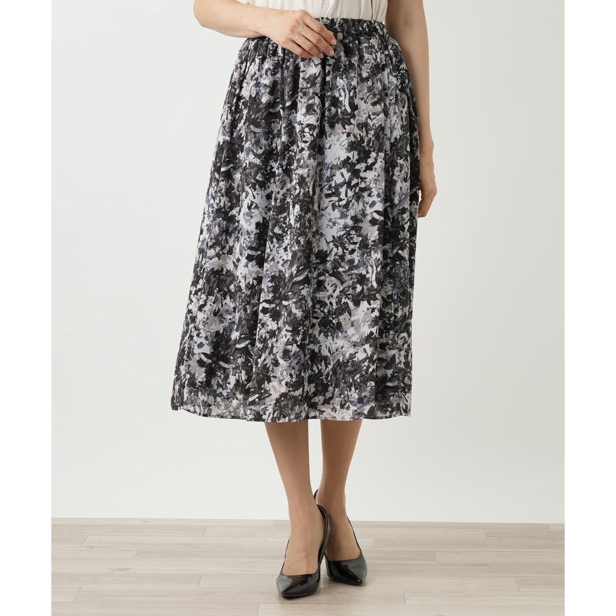 [}C]vgtAXJ[gyLeilian WHITE LABELz/AiLeilianj uE