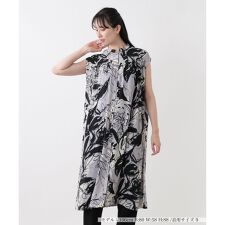 洗えるプリントチュニックブラウス