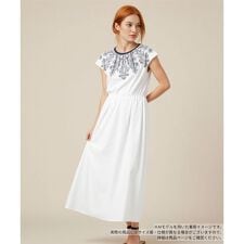 刺繍フレンチスリーブワンピース