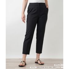 レリアン(Leilian)のテーパードパンツ