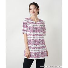 ペイズリー柄キーネックブラウス