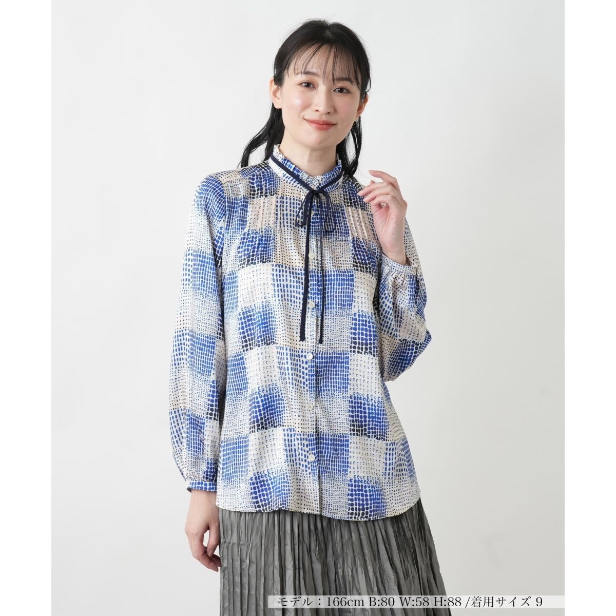 【新品】定価42,900円　レリアン　リボン付きブラウス　ネイビー　13＋ レリアン Leilian リボンデザインブラウス【THE NEW】 （ネイビー